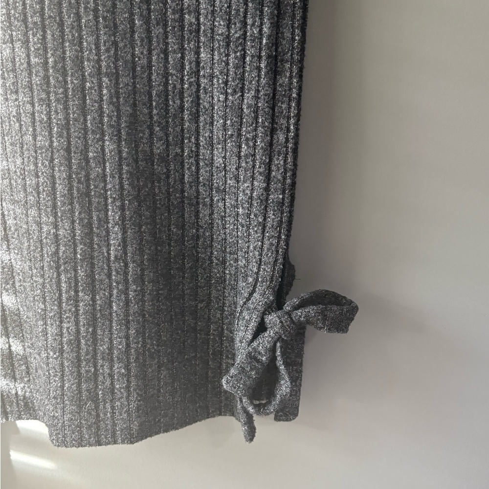 EDC by Esprit Ribbed Sleeveless Turtleneck Top | Side Tie Detail | US M - Picture 8 of 10